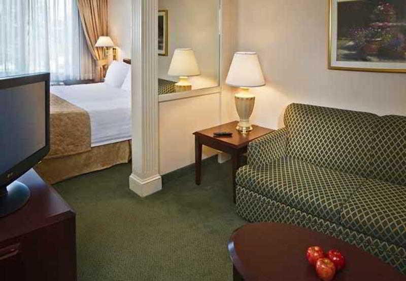 Springhill Suites By Marriott Philadelphia Willow Grove Pokoj fotografie